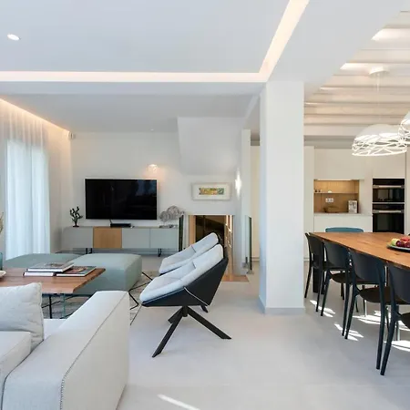 Costele With Private Sandy Villa