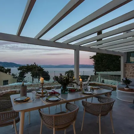 Villa Costele With Private Sandy