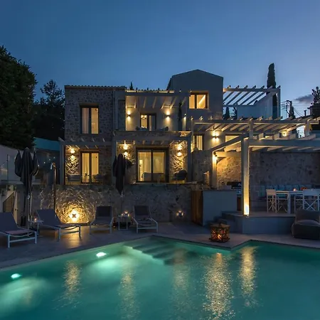 Costele With Private Sandy Villa *