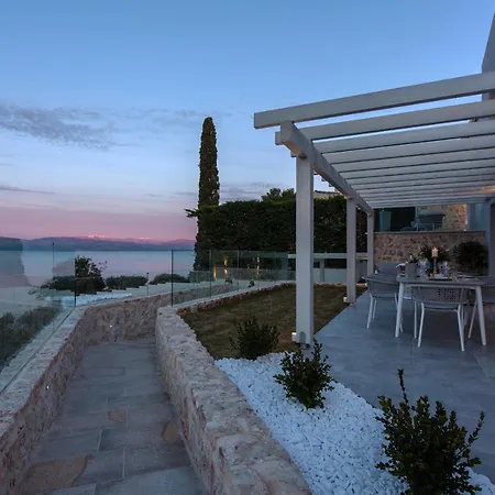 Villa Costele With Private Sandy