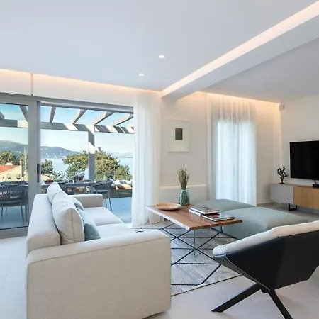 Costele With Private Sandy Villa